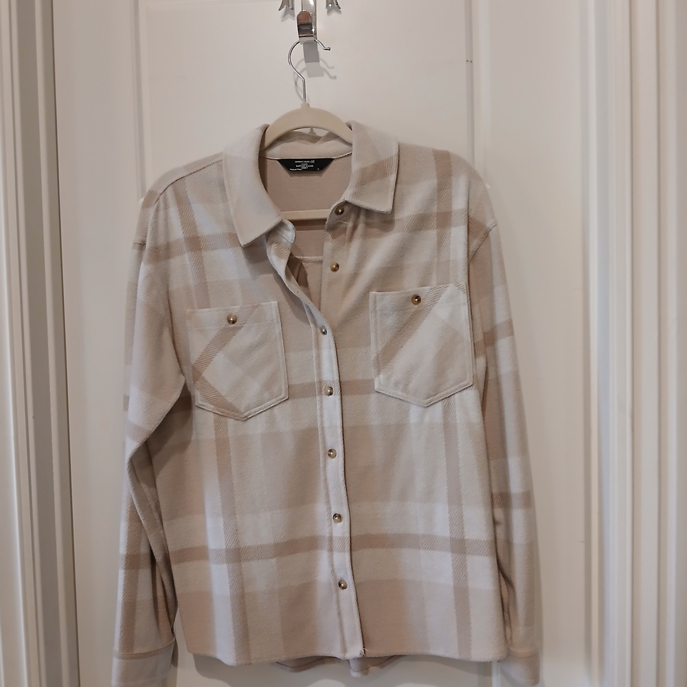 Womens Cozy Button-Down Plaid Shirt